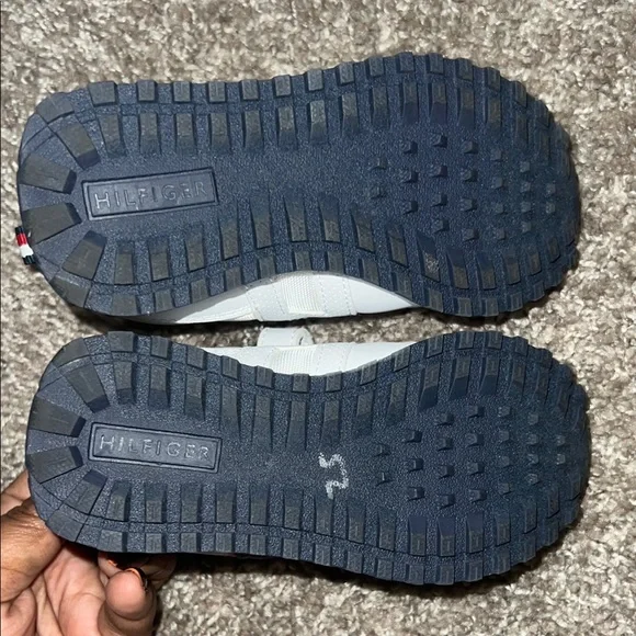 Tommy Hilfiger Kids White Sneakers - Picture 4 of 5